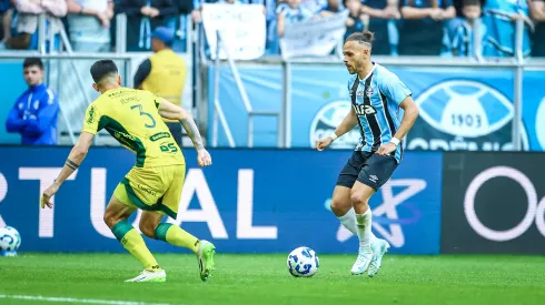 Braithwaite se lesionou em partida contra o Mirassol