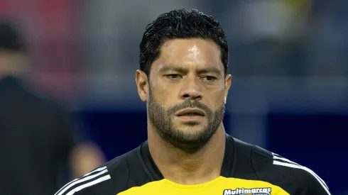 Hulk durante jogo contra o Bragantino pelo Galo.
