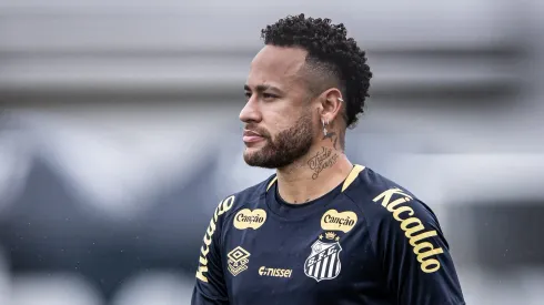 Neymar pode recuar de renovação após nova lesão no Santos – Fotos: Raul Baretta/ Santos FC.
