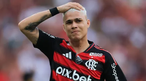 Luiz Araújo é surpreendido com decisão no Flamengo – Foto: Buda Mendes/Getty Images
