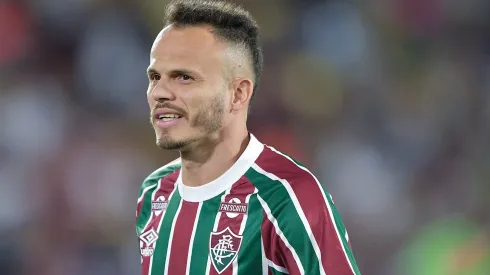 Lateral deu a sua opinião – Foto: Thiago Ribeiro/AGIF.