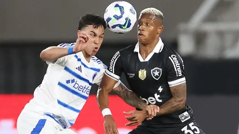 Cruzeiro e Botafogo se enfrentam pela penúltima rodada do Brasileirão