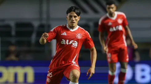 Bernabei é um dos muitos jogadores contestados pelos colorados em 2025