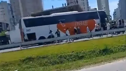 Torcedores de Santos e Internacional promoveram confusão