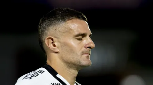 – Argentino Vegetti não vive boa fase no Vasco e virou reserva