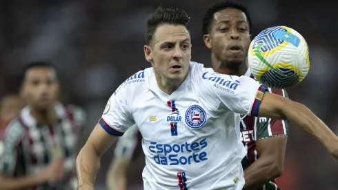 Lateral tem o futuro incerto – Foto: Jorge Rodrigues/AGIF.
