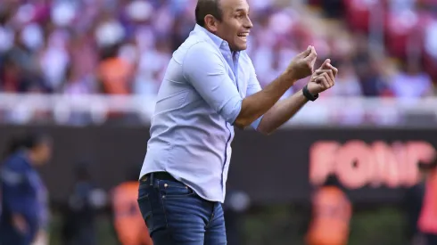 La clara advertencia de Juan Pablo Alfaro para Chivas Femenil, tras perder el Clásico Nacional 
