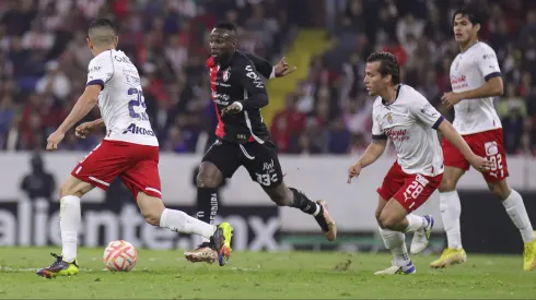 Veljko Paunovic ya sabe qué es ganar un Clásico Tapatío en el Estadio Jalisco
