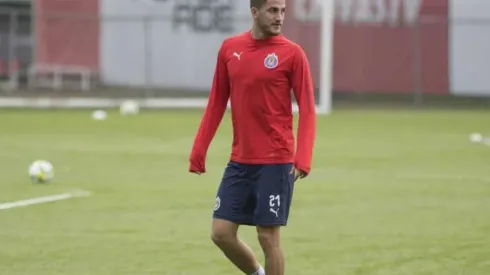 Hiram Mier no ve la hora de hacer su debut oficial con Chivas.
