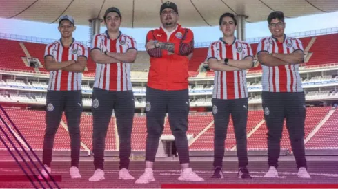 Chivas conformó su equipo para torneo de Clash Royale.
