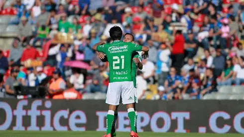 Macías anotó sus primeros goles como jugador de León.
