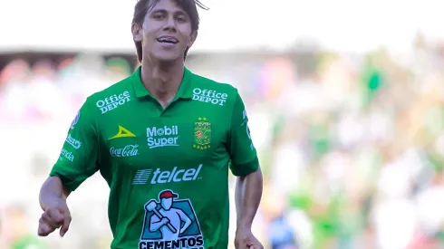 José Juan Macías está a préstamo en León y tiene que volver a Chivas.

