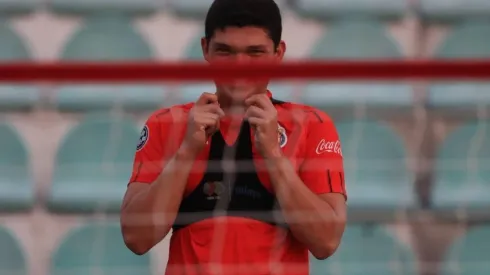 Chevy Martínez podría hacer hoy su debut con el primer equipo de Chivas.
