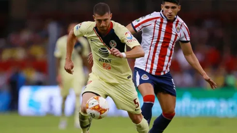 Chivas y América jugarán 2 clásicos en 5 días.
