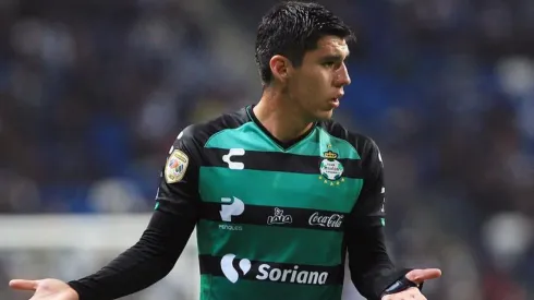 Jesús Angulo en uno de los partidos de Santos Laguna.
