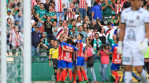 El Rebaño Sagrado anotó tres veces pese a la derrota y se mantuvo en la zona media de la tabla
