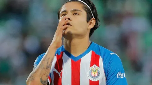 Chofis saldría de Chivas con la llegada de Peláez