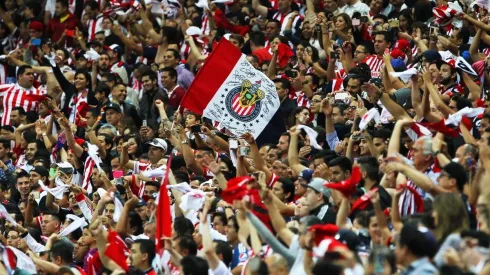 Las redes sociales fueron inundadas por mensajes de felicitaciones para las Chivas
