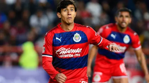 Chivas se abre a la opción de salir de José Juan Macías