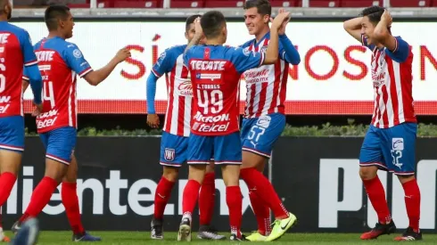 Adrián Villalobos tendría su oportunidad en la repesca frente a Necaxa, posiblemente el partido más importante para Chivas en los últimos años
