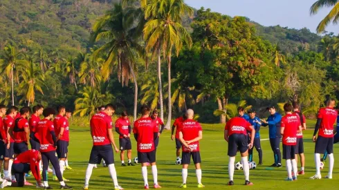 El plantel de Michel Leaño continúa con sus trabajos en Barra de Navidad
