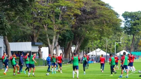 El conjunto rojiblanco se entrenó este martes en Verde Valle
