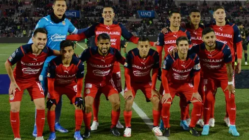 Alexis Vega no es la única urgencia de renovación en Chivas