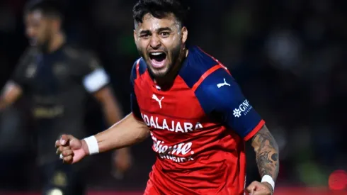 Alexis Vega celebra su gol contra FC Juárez (JAM MEDIA)
