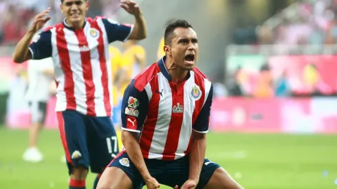 'Aris' Hernández celebra el título con Chivas (JAM MEDIA)
