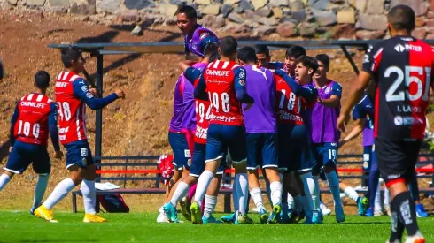 Los rojiblancos remontaron un marcador adverso y se llevaron el Clásico Tapatío en Sub-20
