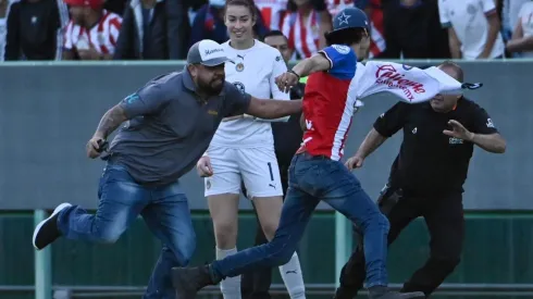 En Chivas Femenil cayeron en pánico por invasión de cancha