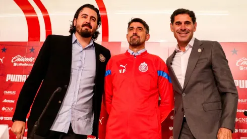 Dos laterales izquierdos que servirían a Chivas.
