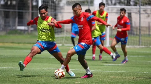 Roberto Alvarado tendrá unos días más de descanso antes de sumarse a la pretemporada en Querétaro
