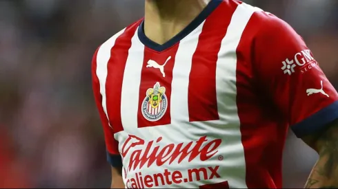 Este delantero estaría muy cerca de salir de Chivas
