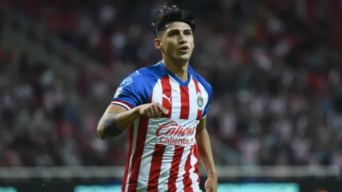 ¿Pulido firmó precontrato?
