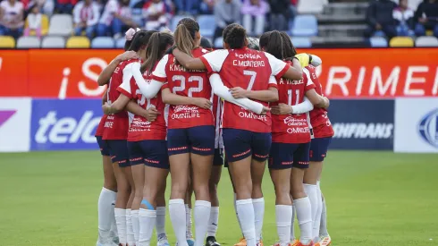 Sorpresas y ausencias en Chivas Femenil