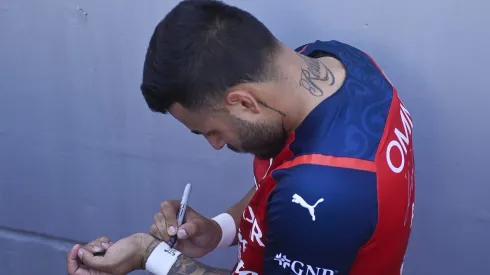 Se confirmó lo que verdaderamente preocupa de Alexis Vega en Chivas y no es su lesión 
