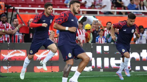 Alexis Vega reveló sus nuevas rutinas de trabajo previo a los partidos y después con Chivas
