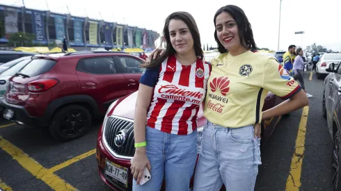 La afición de Chivas planea hacerse sentir una vez más en el Estadio Azteca para este Clásico Nacional
