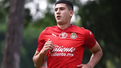 Raúl Martínez trabajará apartado hasta que reciba el perdón de Chivas y luego, volverá al Tapatío 
