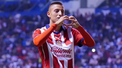 Roberto Alvarado es la gran figura de Chivas.
