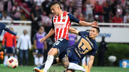 Al Piojo Alvarado le va muy bien ante Pumas UNAM.
