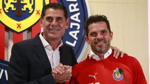 Fernando Gago confirmó que habrá refuerzos para Chivas