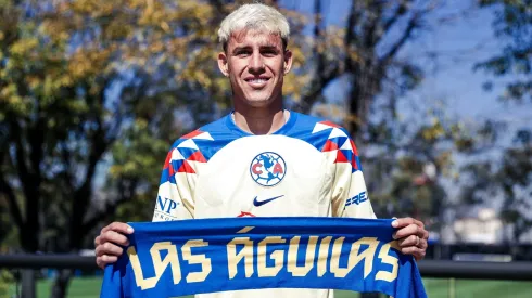 Cristian Calderon is a new player for America