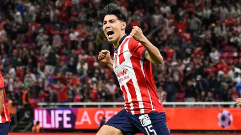 Chivas igualó de manera agónica ante Santos Laguna.
