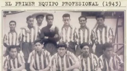 Wintilo Lozano fue parte del primer equipo de Chivas que jugó profesionalmente.
