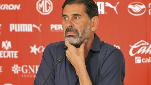 Fernando Hierro atraviesa su peor crisis con Chivas