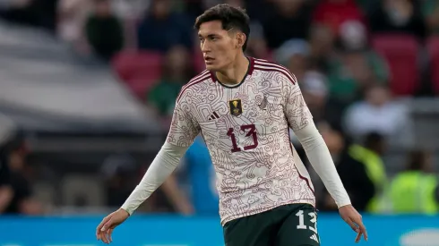 Chiquete Orozco puede vengar a México y a Chivas.
