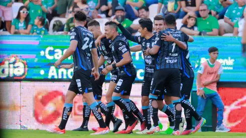 Chivas no puede relajarse ante Querétaro.
