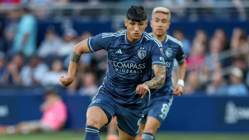 ¿Alan Pulido vuelve a Chivas?
